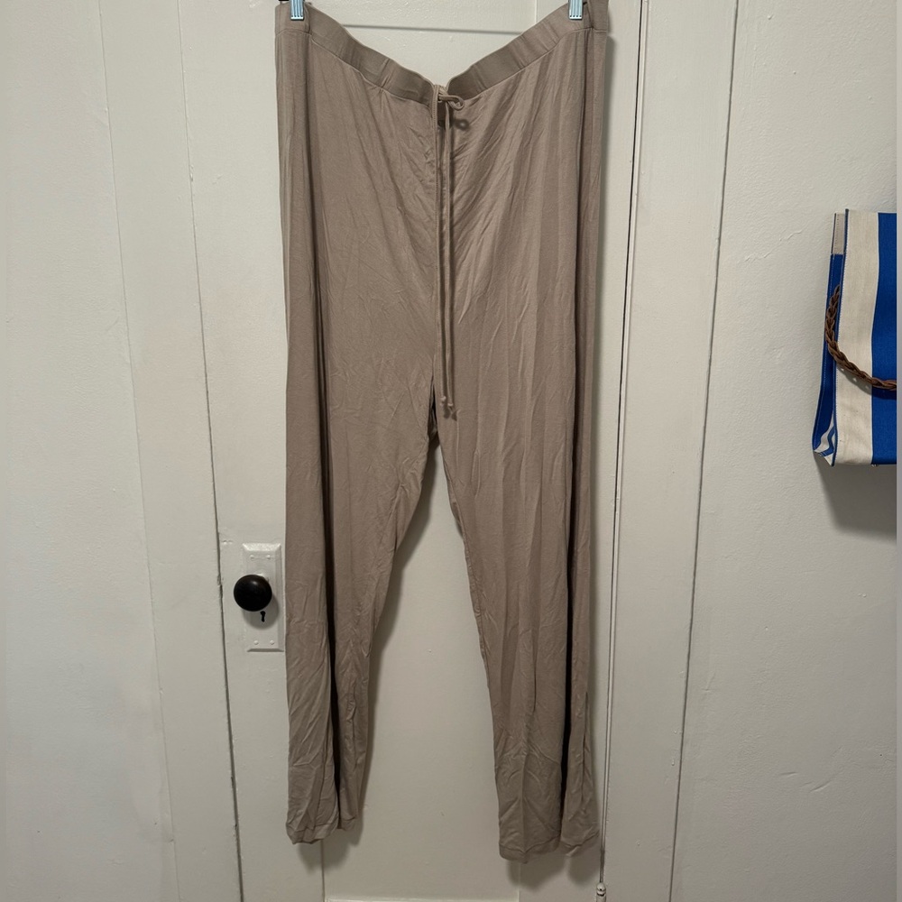Skims Cozy Pants